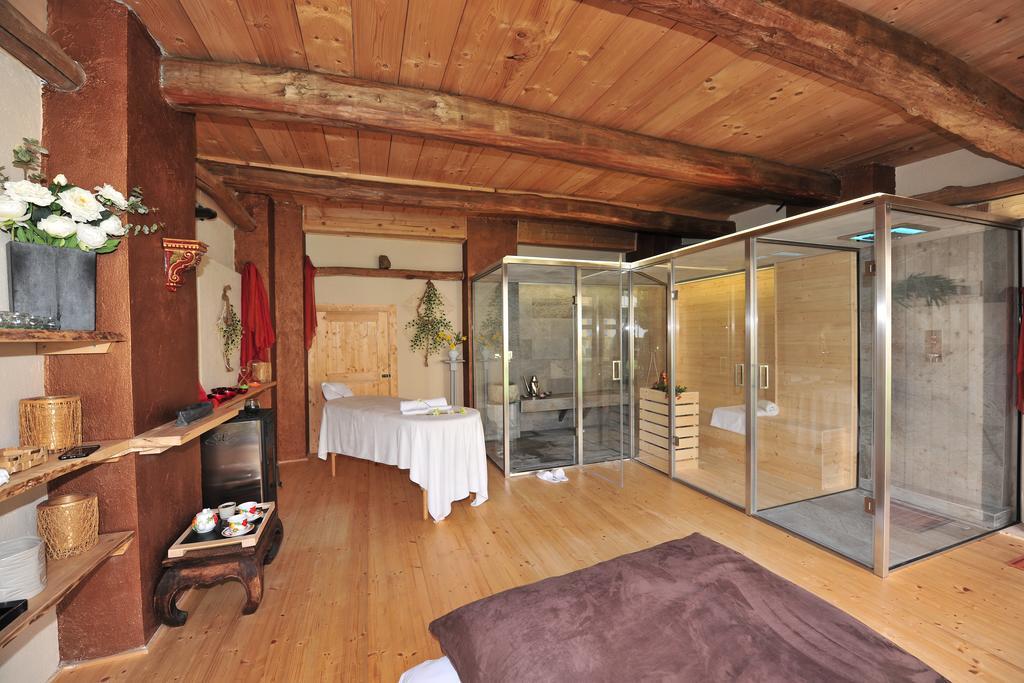 La Madernassa Resort - Casalora Dimora Storica Di Charme Гуарене Экстерьер фото